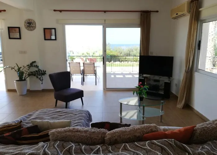 Vila Gabriella Pegeia